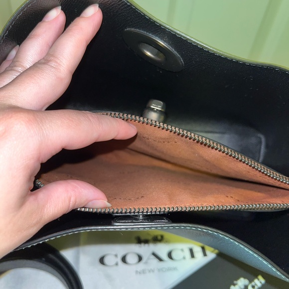 Coach Teal and Black Shoulder Bag - Picture 6 of 11